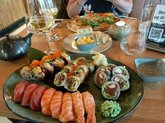 Vest Sushi