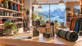 Friluftslivs- og sportsbutikk – Outdoor and sports shop