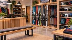 Utleie av sports- og friluftsutstyr – Sports and outdoor equipment rental